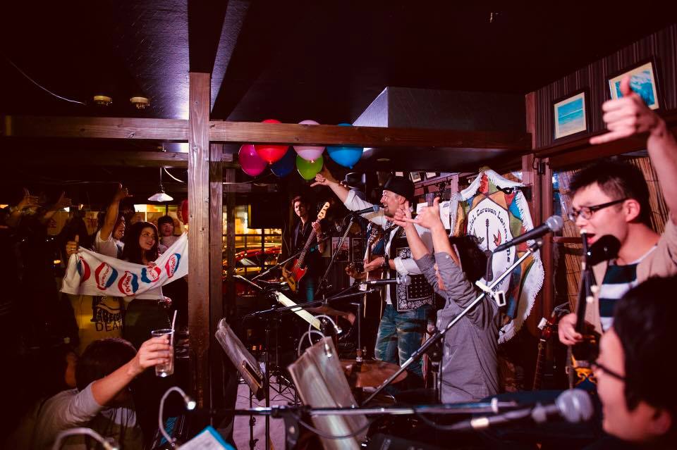 2017.12.02sat -live report-高岡敦司 かりゆしの夜Vol.18〜サンタの足跡〜